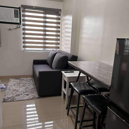 Newly Build Condo Unwind In Style Manila Exterior photo